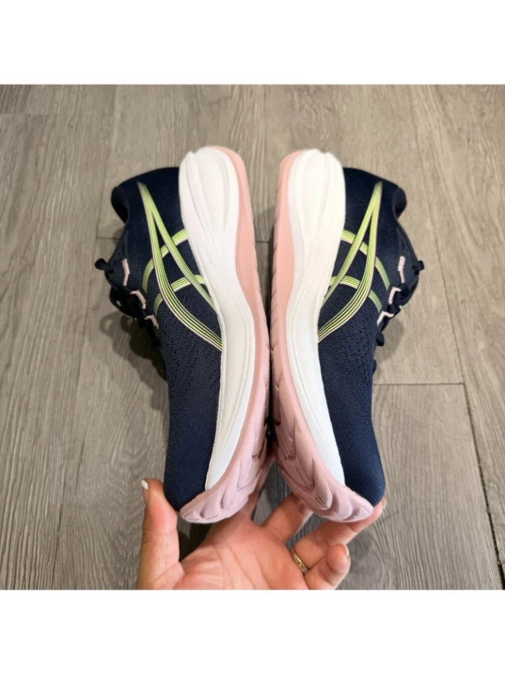 Asics Gel-Cumulus 28 Womens Size 8.5 Blue Pink Athletic Running Shoes Sneakers